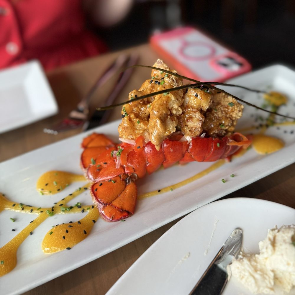 Social spots from Eno Vino Downtown