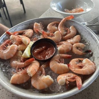 Skull Creek Dockside - Local sweet shrimp - Seafood Near Me - Hilton Head Island, South Carolina Skull Creek Dockside - Local sweet shrimp - Seafood Near Me - Hilton Head Island, South Carolina