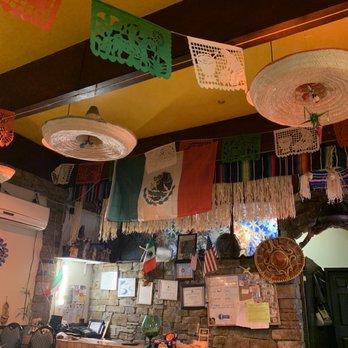 El Rinconcito De Mama - Mexican Near Me - Matawan, New Jersey