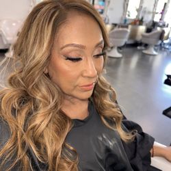 Level 10 Beauty Salon - All Dolled up by @glambyvickybella