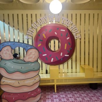 Friendly Donuts - Donuts Near Me - Orange, California Friendly Donuts - Donuts Near Me - Orange, California