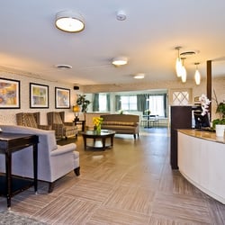 Aperion Care Oak Lawn - Front Lobby