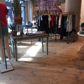 Anthropologie - Clothes shopping. - Women's Clothing Near Me - Atlanta, Georgia Anthropologie - Clothes shopping. - Women's Clothing Near Me - Atlanta, Georgia