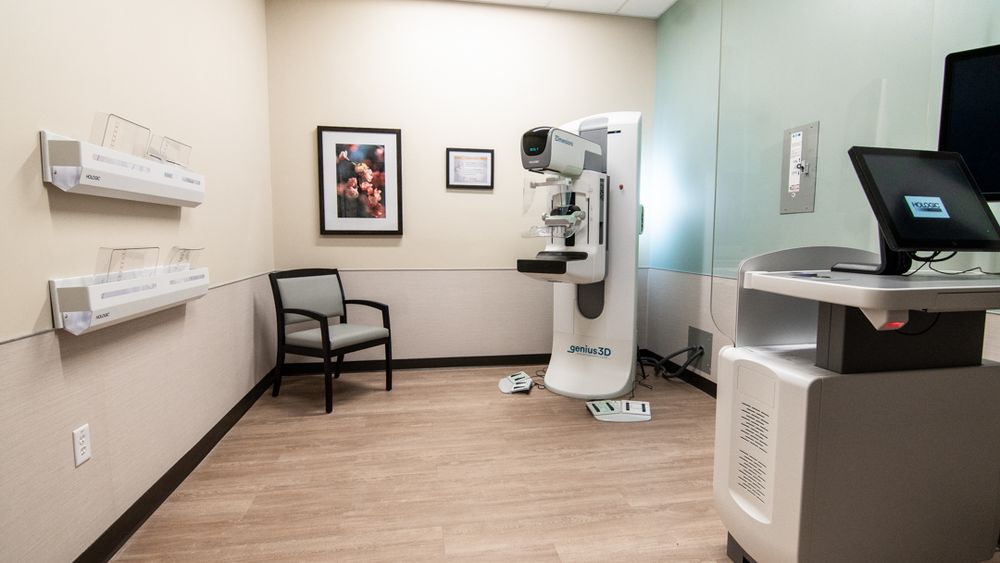 SOLIS MAMMOGRAPHY ROWLETT Updated May 2024 10 Photos 5601 Liberty