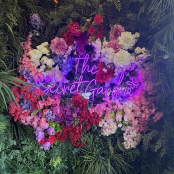 The Secret Garden - Entry way neon sign - Breakfast & Brunch Near Me - Modesto, California