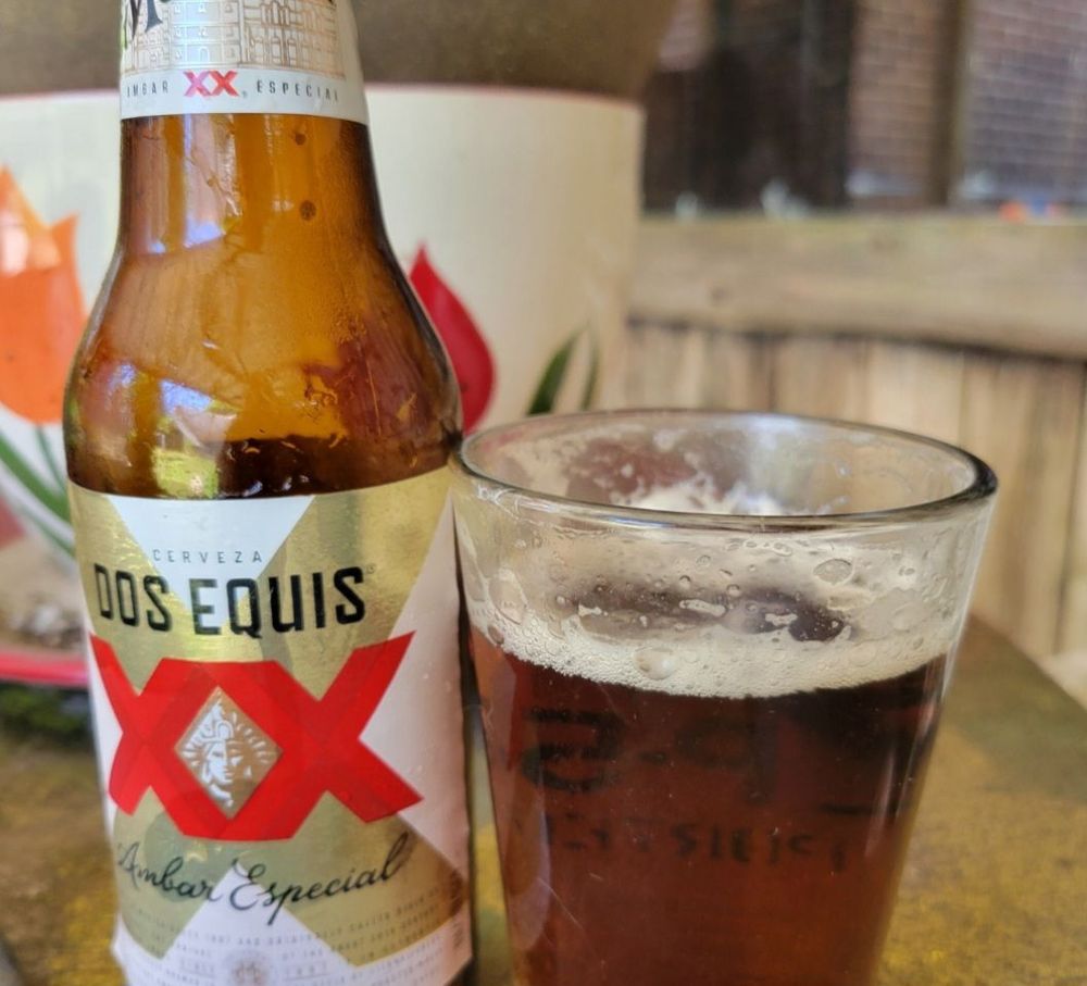 Dos Equis Lager
