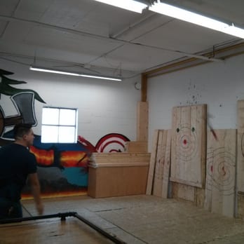 Bad Axe Throwing - Throwing da axe. - Axe Throwing Near Me - Burlington, Ontario