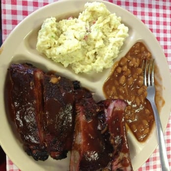 David's Barbecue - Ribs, baked beans, and potato salad!! - Barbeque Near Me - Pantego, Texas