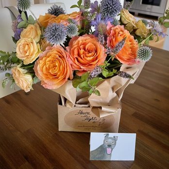 Flowers in Flight - Marley's Flowers - Florists Near Me - Portland, Oregon Flowers in Flight - Marley's Flowers - Florists Near Me - Portland, Oregon