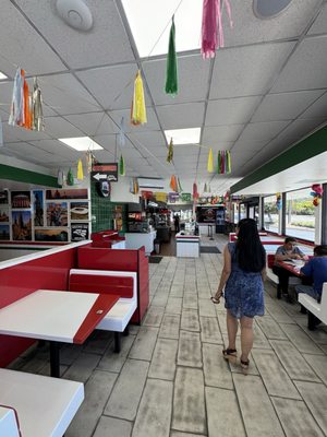 Guanatos Tacos by null