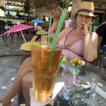 North Garden - Great iced tea! Tastes like I made it myself - Signature Cuisine Near Me - Cancún, ROO North Garden - Great iced tea! Tastes like I made it myself - Signature Cuisine Near Me - Cancún, ROO