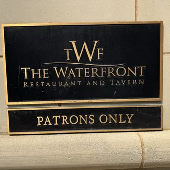 The Waterfront Restaurant & Tavern - New American Near Me - La Crosse, Wisconsin The Waterfront Restaurant & Tavern - New American Near Me - La Crosse, Wisconsin