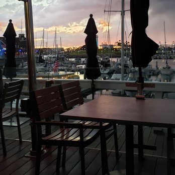 Yard House - Patio seating - Bars Near Me - Long Beach, California