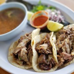 Brisas Del Pacifico - Barbacoa de borrego!!