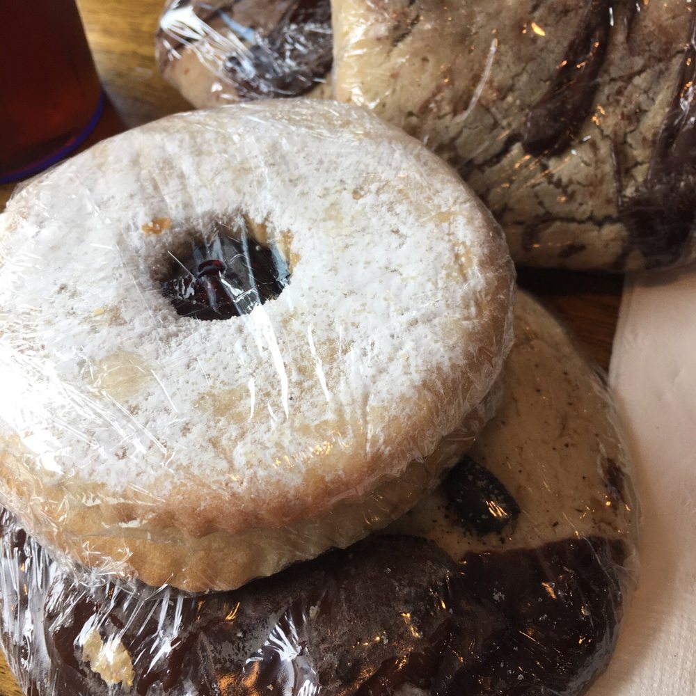 Circle E Diner - Diners Near Me - Hancock, New York