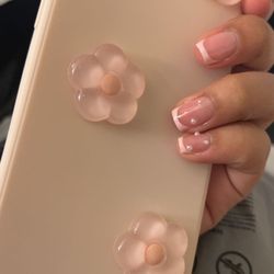 Kitty Nails