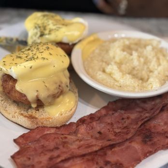 Southern Pancake and Waffle House - Breakfast & Brunch Near Me - Williamsburg, Virginia Southern Pancake and Waffle House - Breakfast & Brunch Near Me - Williamsburg, Virginia
