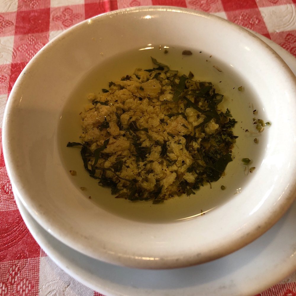 Modo Mio - Garlic oil sauce for bread. - Italian Near Me - Fort Saskatchewan, Alberta Modo Mio - Garlic oil sauce for bread. - Italian Near Me - Fort Saskatchewan, Alberta