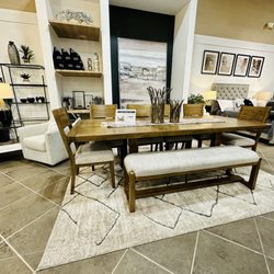 Ashley Store