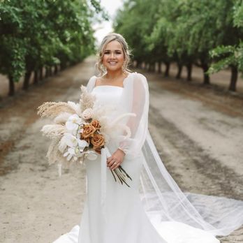 A Little Less with L - Wedding makeup - Makeup Artists Near Me - Irvine , California A Little Less with L - Wedding makeup - Makeup Artists Near Me - Irvine , California