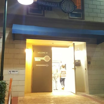Breakout Waikiki - This is the entrance! - Escape Games Near Me - Honolulu, Hawaii Breakout Waikiki - This is the entrance! - Escape Games Near Me - Honolulu, Hawaii