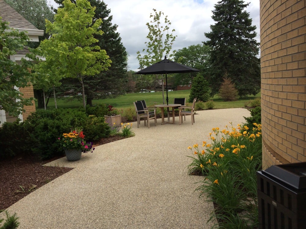 ALEXIAN BROTHERS HOSPICE RESIDENCE Updated October 2024 12 Photos