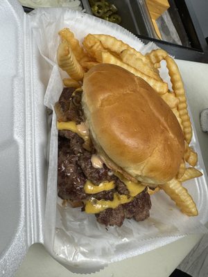 MIKEY'S SOFT SERVE / SMASHED BURGERS AND FRIES by null