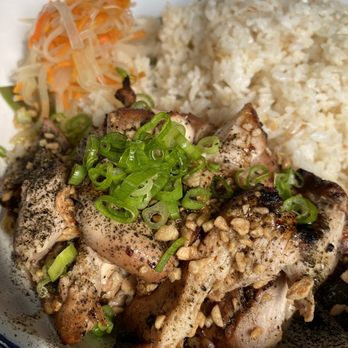Kasama - Chicken adobo - Filipino Near Me - Chicago, Illinois