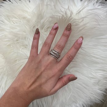 Ombre Nails Spa - Waxing Near Me - Austin, Texas