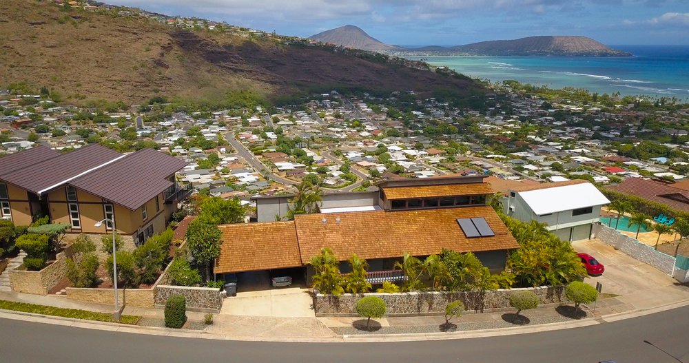 Slide of Ohana Construction