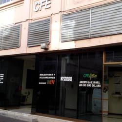 CFE - Fachada de la CFE en el Centro.