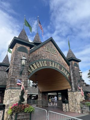 Canobie Lake Park by null