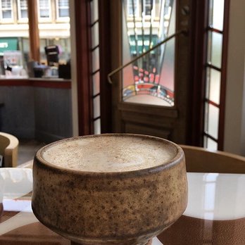 Mulata Kitchen - Café miel latte - Brazilian Near Me - Oak Park, Illinois