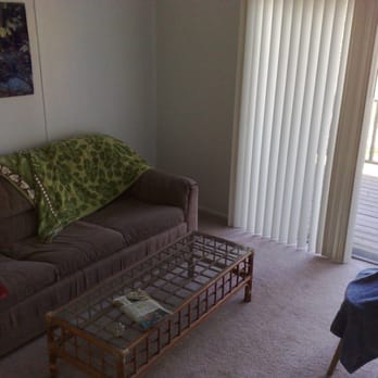 Sequoia Highlands Camp - living room - Vacation Rentals Near Me - Dunlap, California