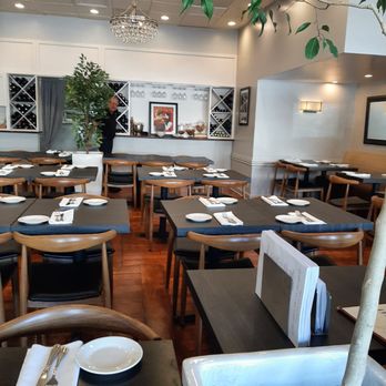 Spiazzo Ristorante - Inside - Italian Near Me - San Francisco, California