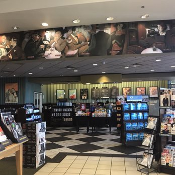Barnes & Noble Booksellers - Bookstores Near Me - Phoenix, Arizona