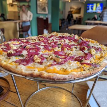 Aspen Tap - Vegan pizza - Breweries Near Me - Aspen, Colorado Aspen Tap - Vegan pizza - Breweries Near Me - Aspen, Colorado