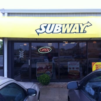 Subway - two cars parked in front of a subway restaurant - Sandwiches Near Me - Rock Falls, Illinois Subway - two cars parked in front of a subway restaurant - Sandwiches Near Me - Rock Falls, Illinois