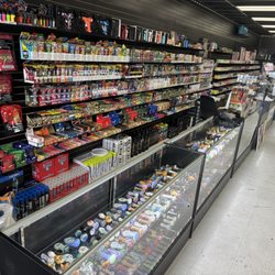 Deal Hunterz Smoke Shop - All tobacco products