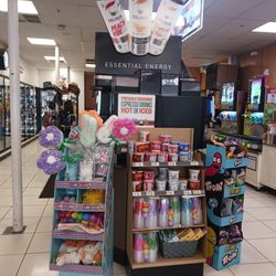 7-Eleven - Interior