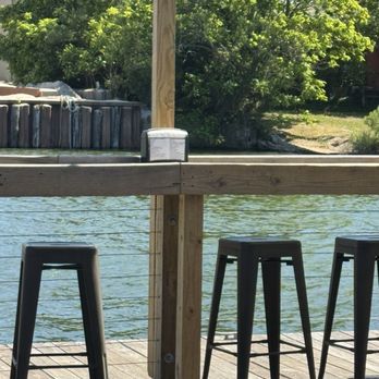 Fishers Landing - Seafood Near Me - Hampton, Virginia