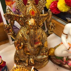 Astrologer and Palm Readings - Lord Ganesh ji
