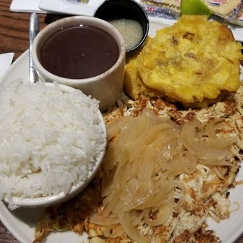 Sergio's Restaurant - Vaca frita de pollo - Breakfast & Brunch Near Me - Miami, Florida