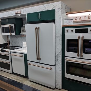 Appliance Village - GE kitchen display of Matte White Collection - Appliances Near Me - Rochester, Minnesota Appliance Village - GE kitchen display of Matte White Collection - Appliances Near Me - Rochester, Minnesota