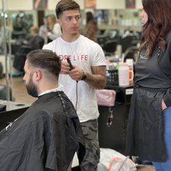 Wade Gordon Hairdressing Academy