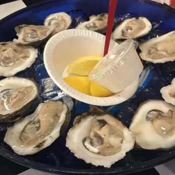 Doc's Seafood & Steaks - Seafood Near Me - Orange Beach, Alabama