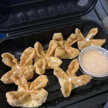 Goji y Agave - Crab & Cream Cheese Crisps - Asian Fusion Near Me - Cary, North Carolina Goji y Agave - Crab & Cream Cheese Crisps - Asian Fusion Near Me - Cary, North Carolina