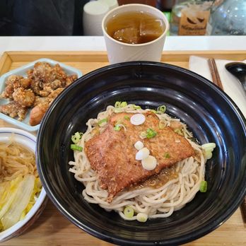 Gulp - Minced pork set - Taiwanese Near Me - Long Island City, New York Gulp - Minced pork set - Taiwanese Near Me - Long Island City, New York