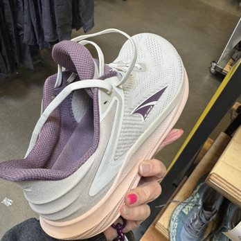 REI Co-Op - Confortable - Sports Wear Near Me - Flagstaff, Arizona