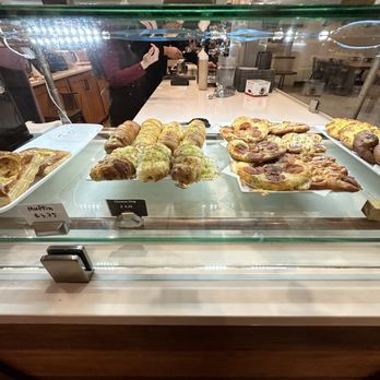 Foundation Coffee Roasters - Coffee Roasteries Near Me - Fairfax, Virginia